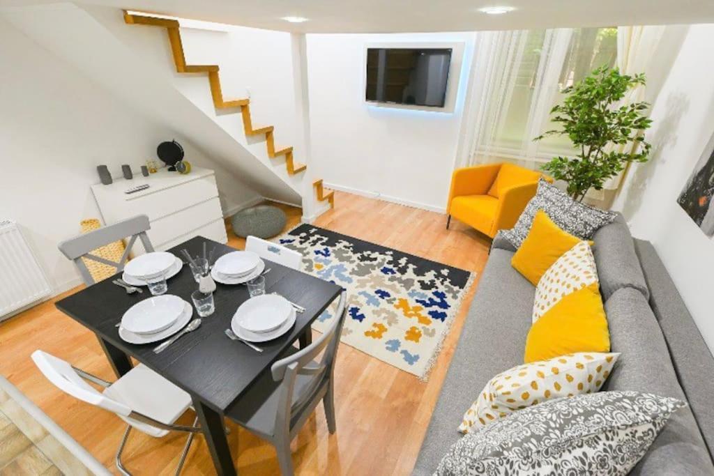 2 Bedroom Flat In Damjanich Str., Hirsch Budapest Exterior photo